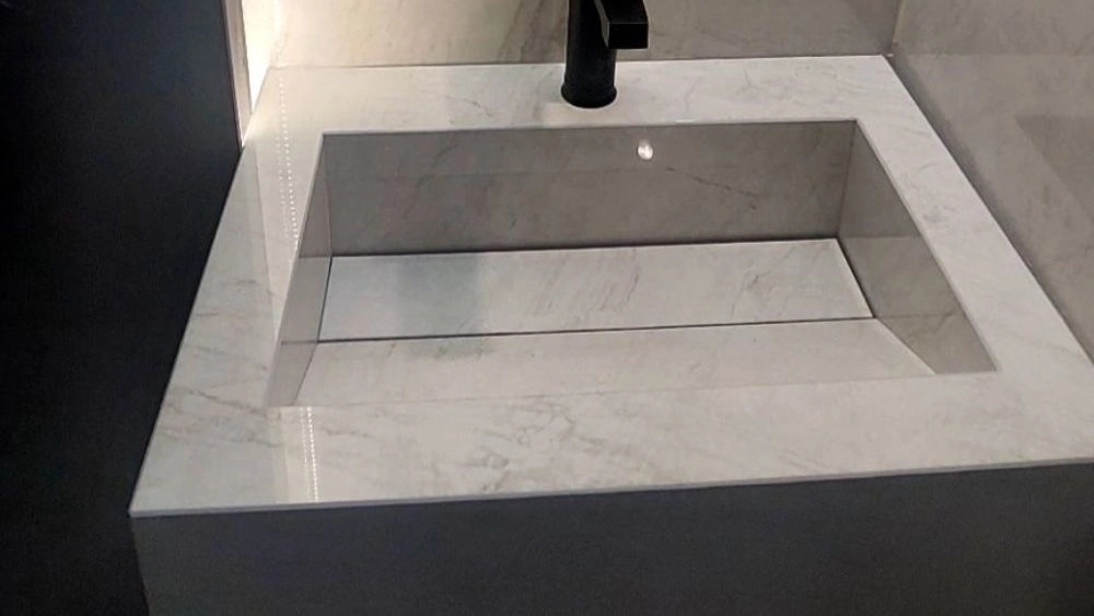 Tahran ve Karaj'da her türlü seramik lavabo imalatı ve montajı