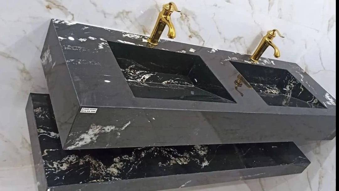 روشویی دو چشمه دو لگن با شلف تمام سرامیک