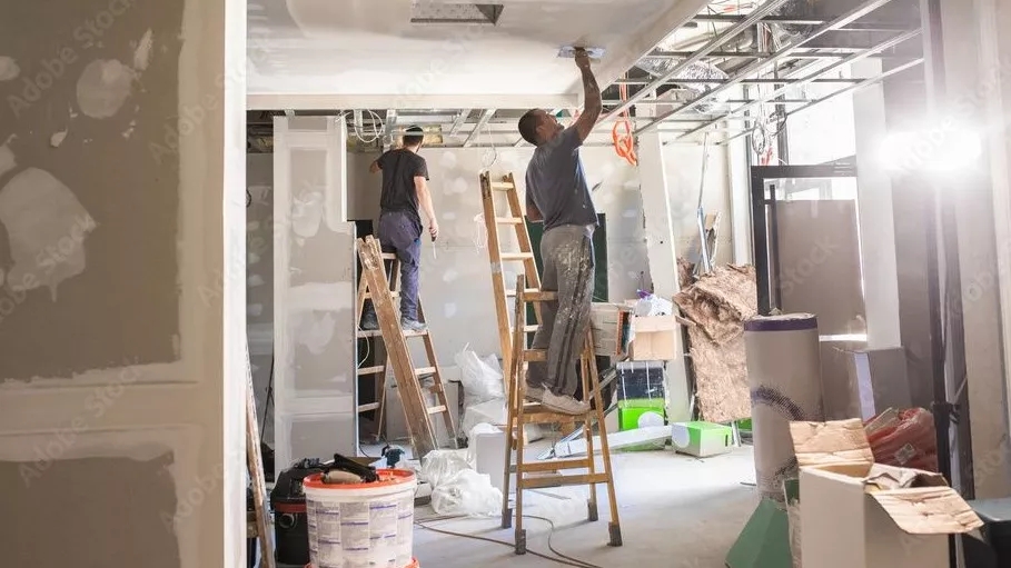 The price of wall plastering The price of wall plastering